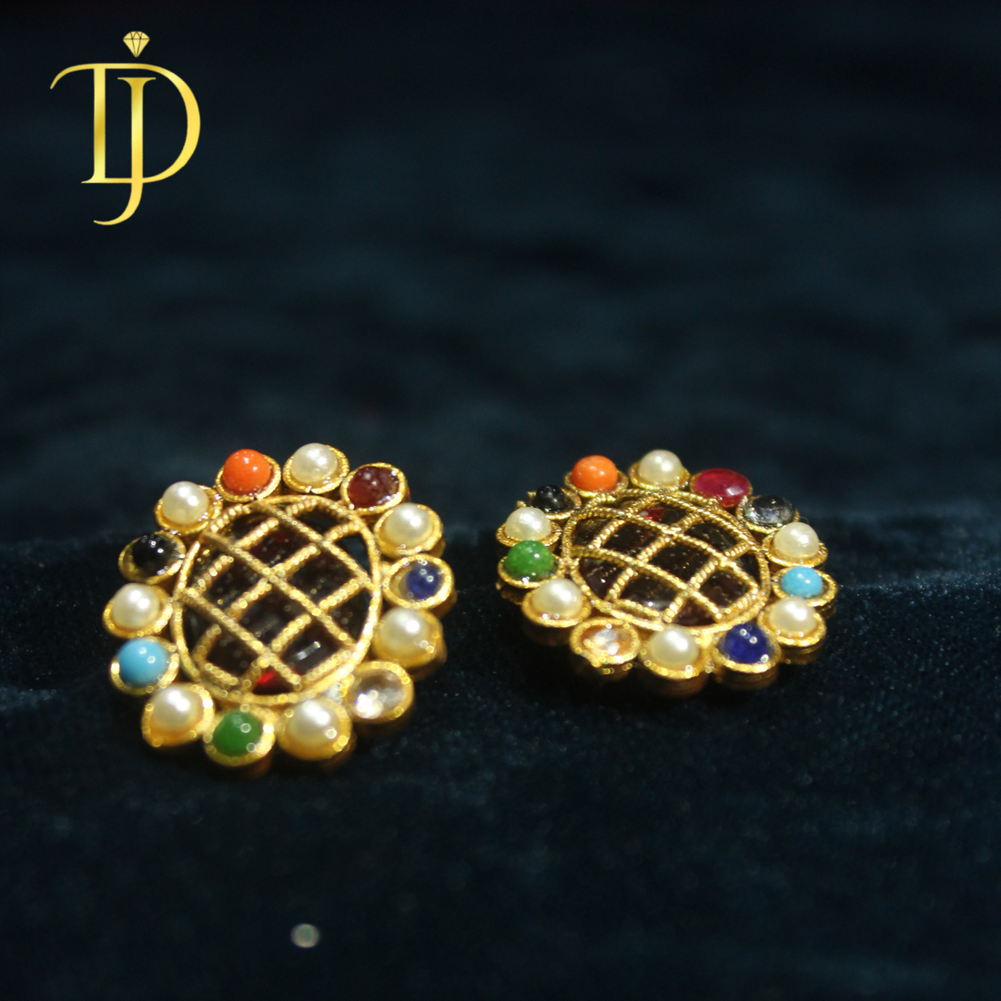 Mehr Gold Radiance Studs